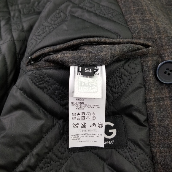 Dolce and Gabbana Top Coat with Hood - Picture 5 of 6